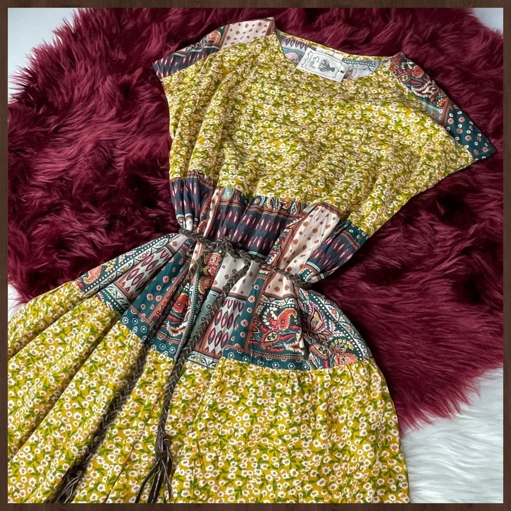 EASEL "Pretty Days" Cottagecore Mix Print Free Flow & Relaxed Pleated Maxi Dress - Picture 9 of 16